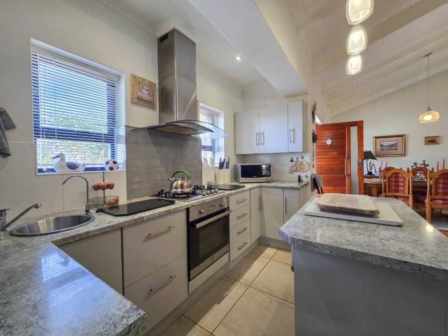 3 Bedroom Property for Sale in Stilbaai Wes Western Cape